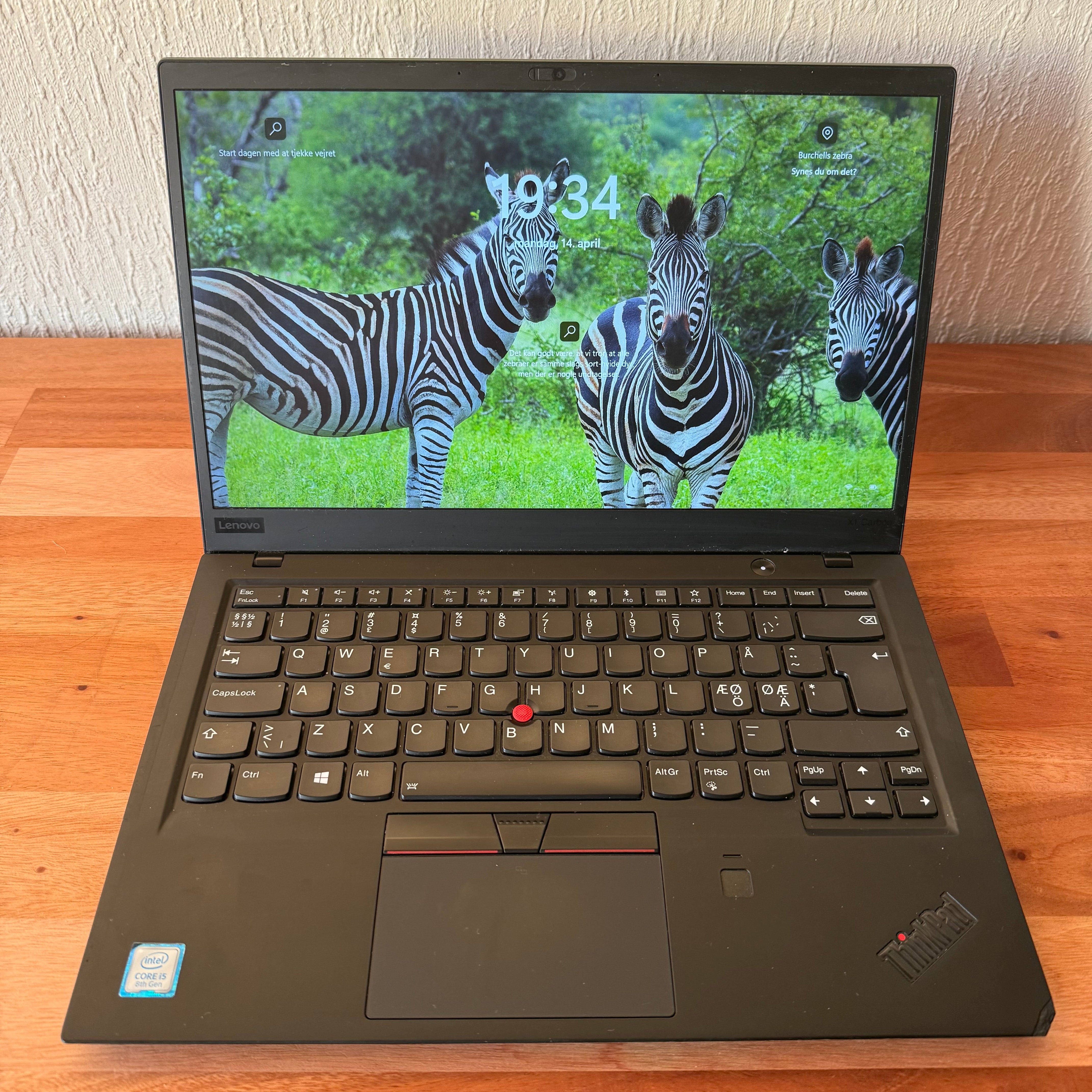 Lenovo ThinkPad X1 Carbon Gen 6 14" | i5-8250U | 8GB | 256GB SSD