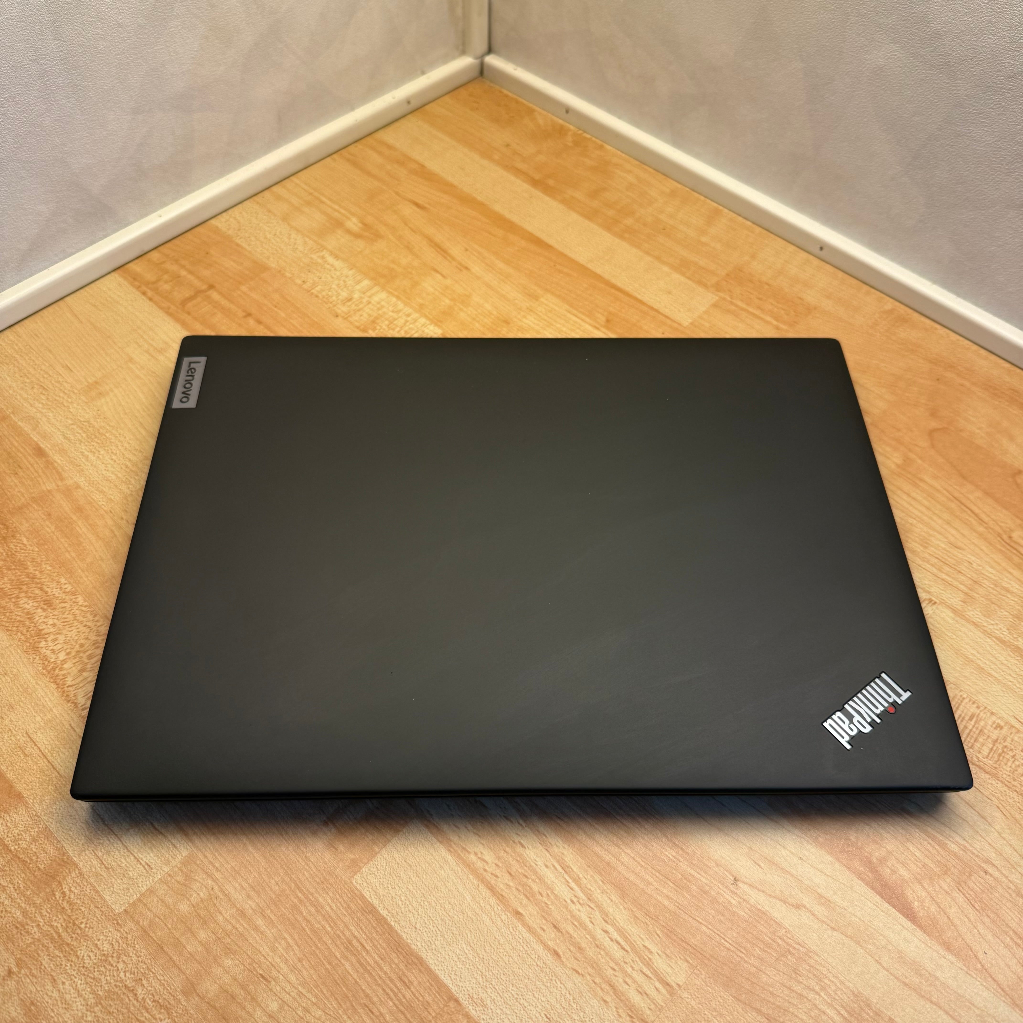Lenovo ThinkPad T14s Gen 4 | i7-1355U | 32GB | 512GB SSD