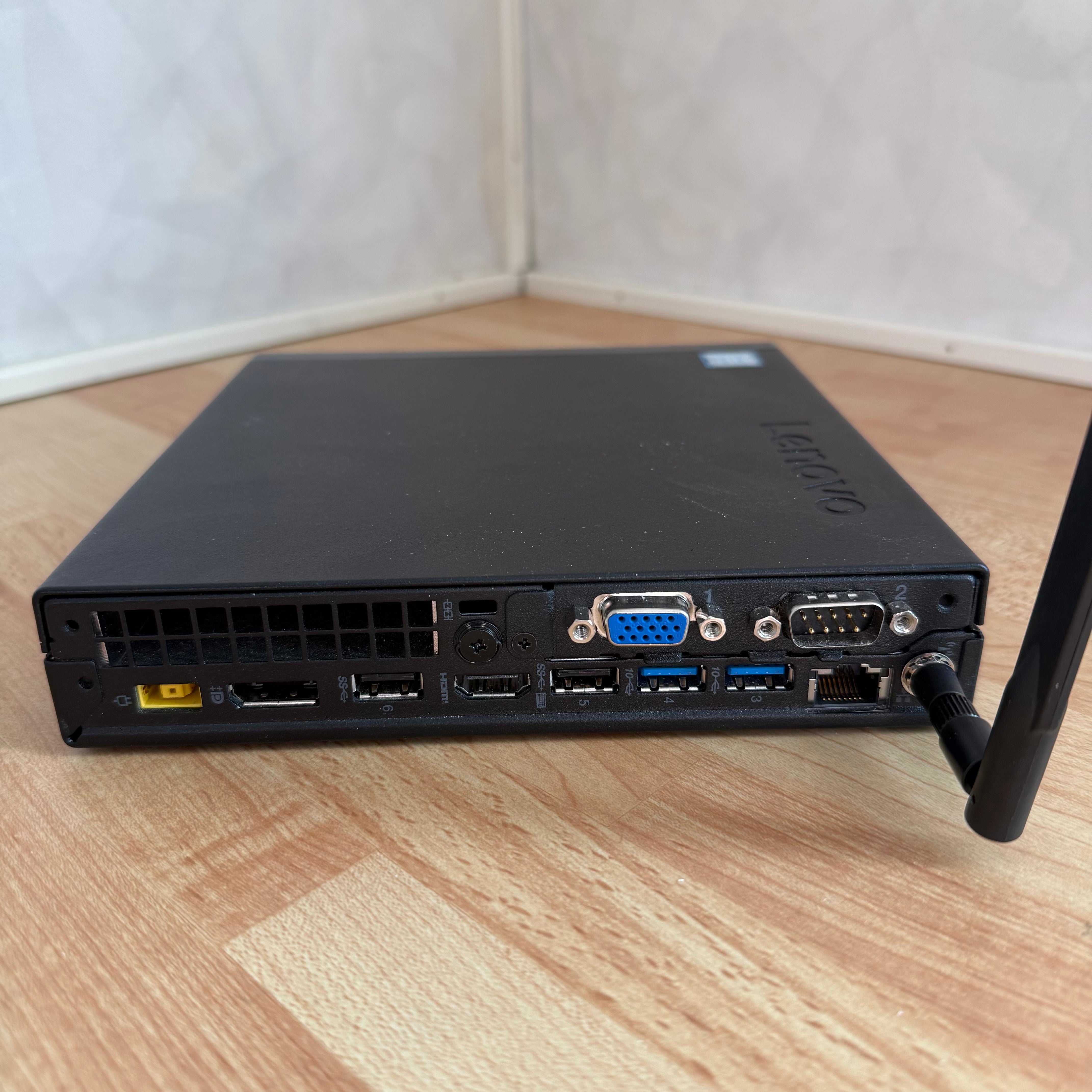 Lenovo ThinkCentre M720q Tiny | i5-8400T | 8GB | 256GB SSD