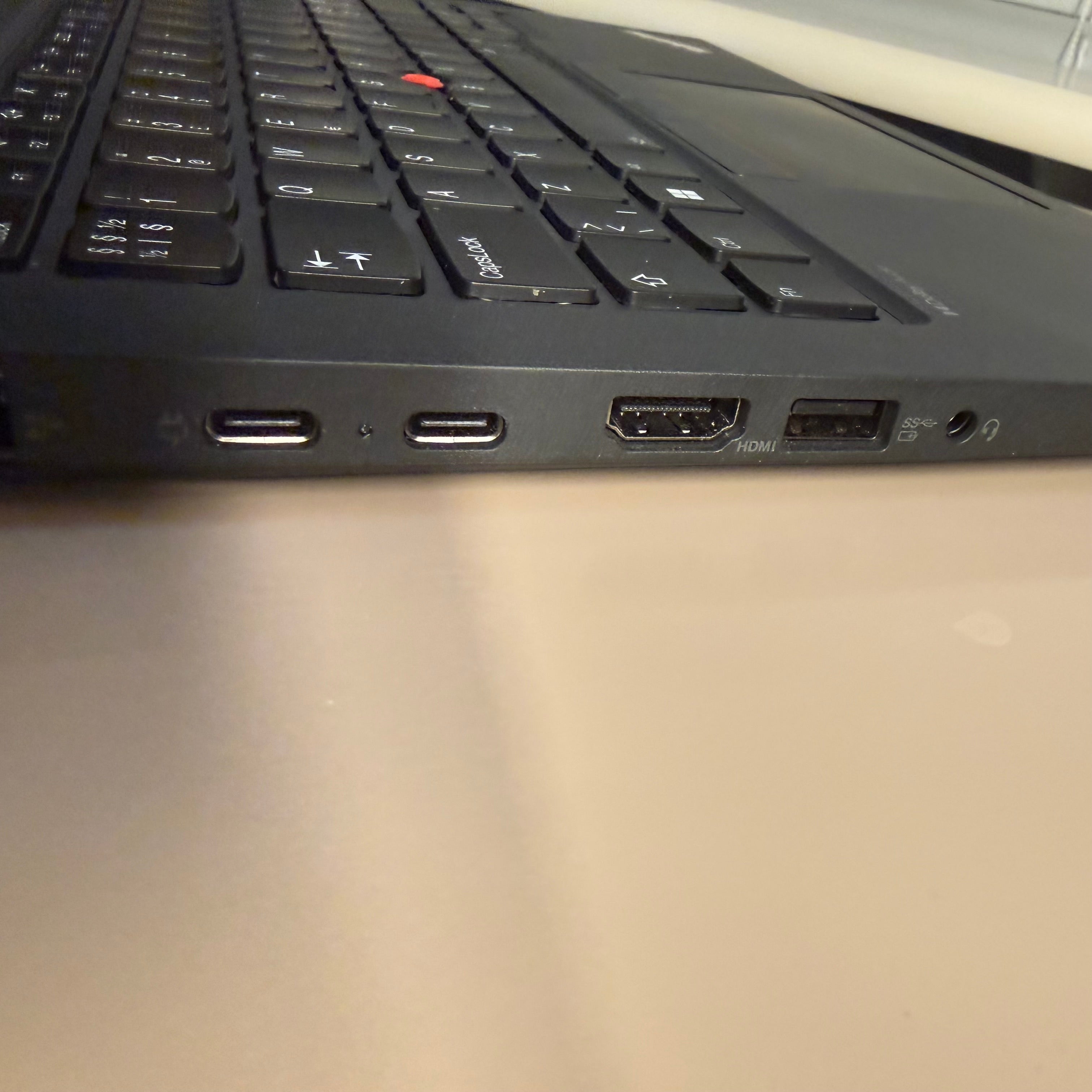 Lenovo ThinkPad T14 Gen 4 | Ryzen 7 PRO 7840U | 16GB | 512GB