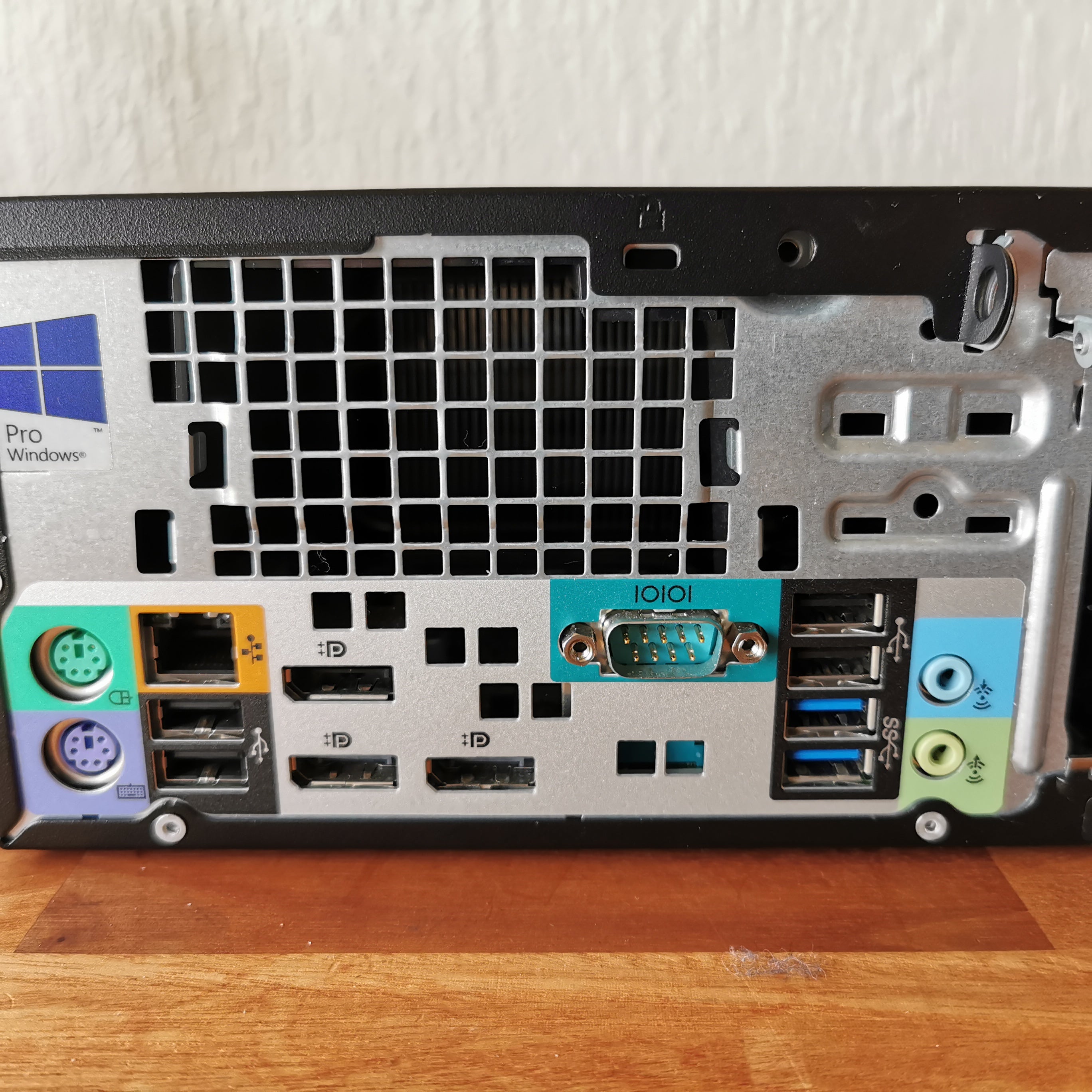 HP Z230 Workstation | Xeon E3-1226 v3 | 16GB | 256GB SSD