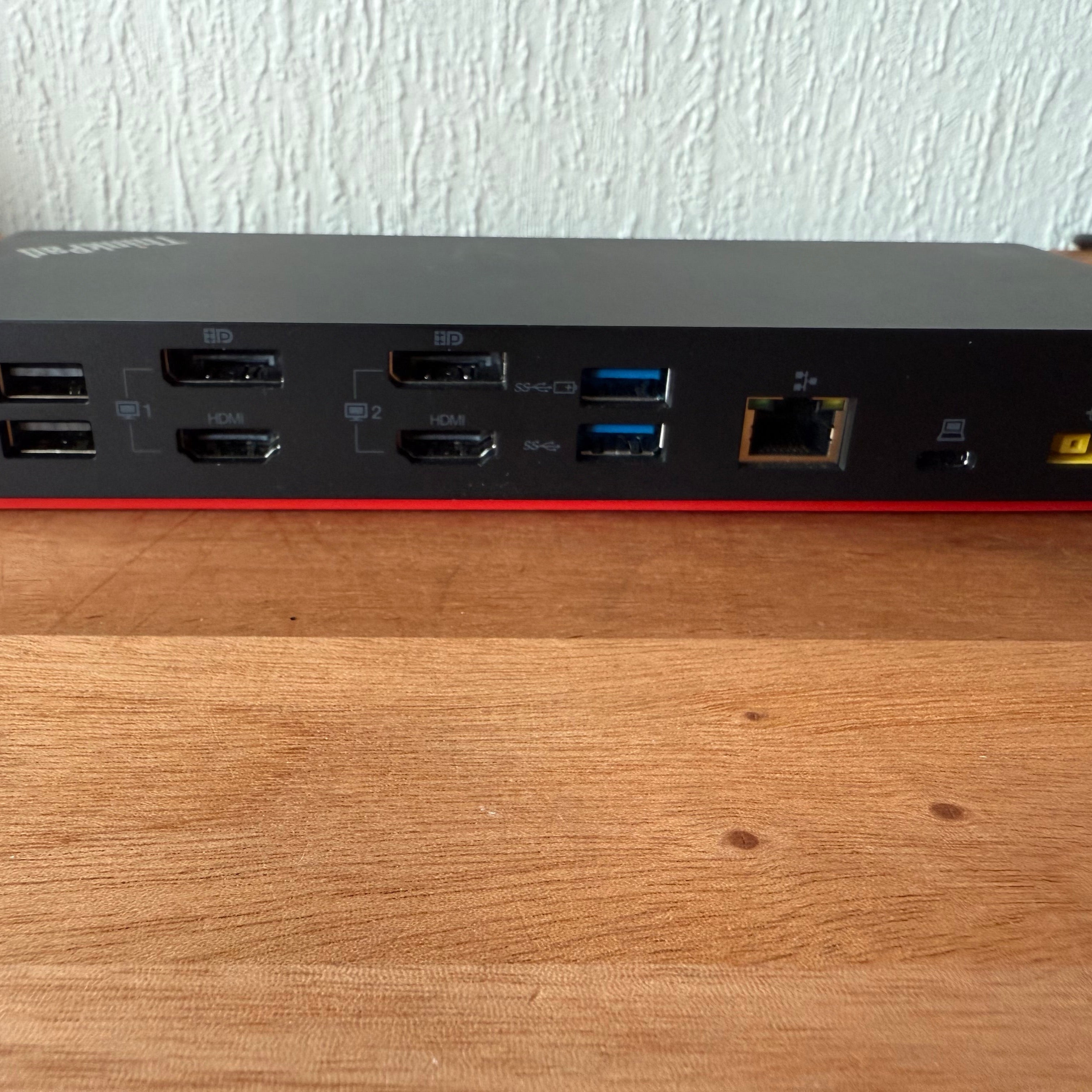 Lenovo ThinkPad Hybrid USB-C Dock