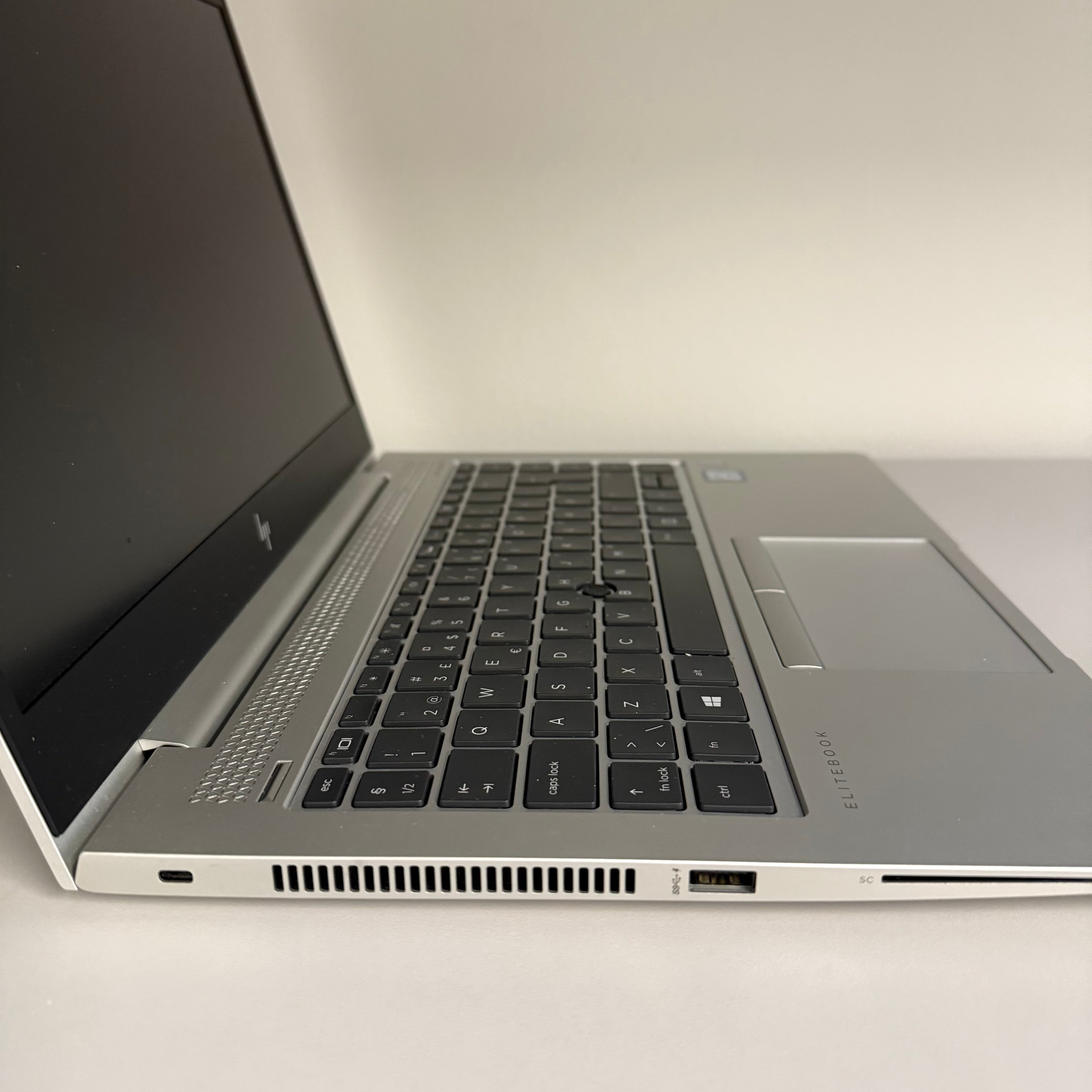 HP EliteBook 840 G6 | i5-8265U | 8GB | 256GB SSD | Renoveret