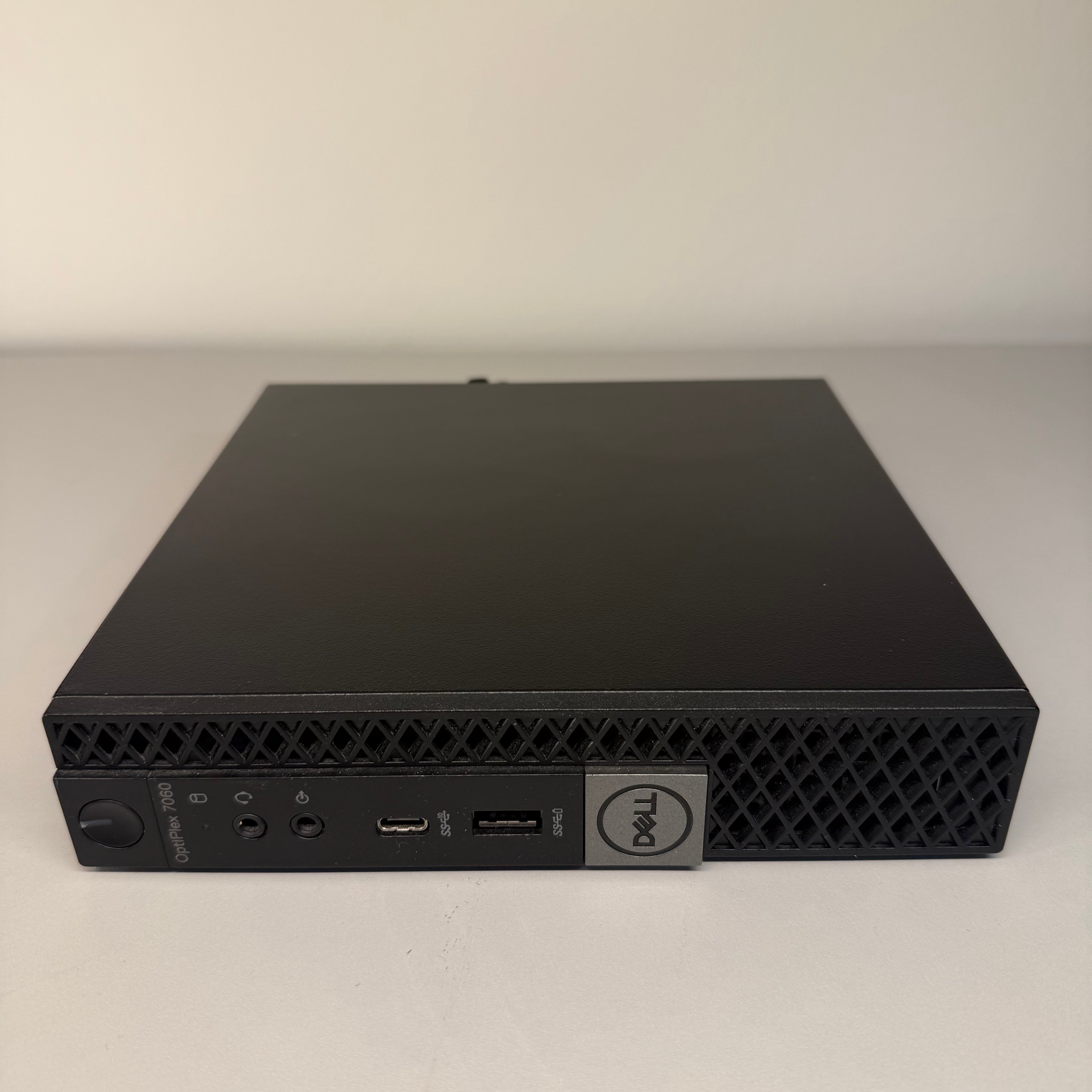 Dell OptiPlex 7060 Micro | i7-8700T | 8GB | 256GB SSD | Renoveret