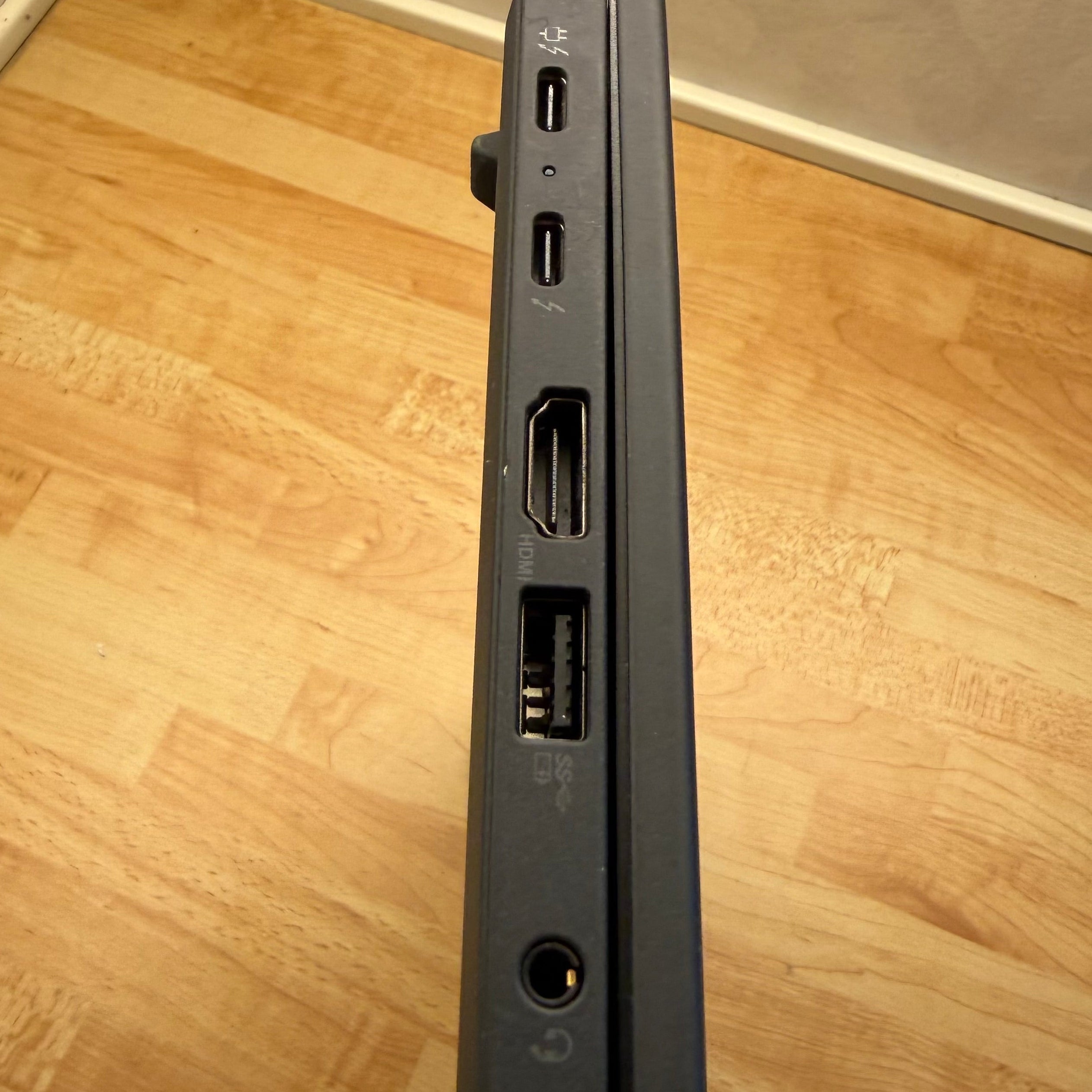 Lenovo ThinkPad T14s Gen 3 | i7-1260P | 16GB | 512GB SSD