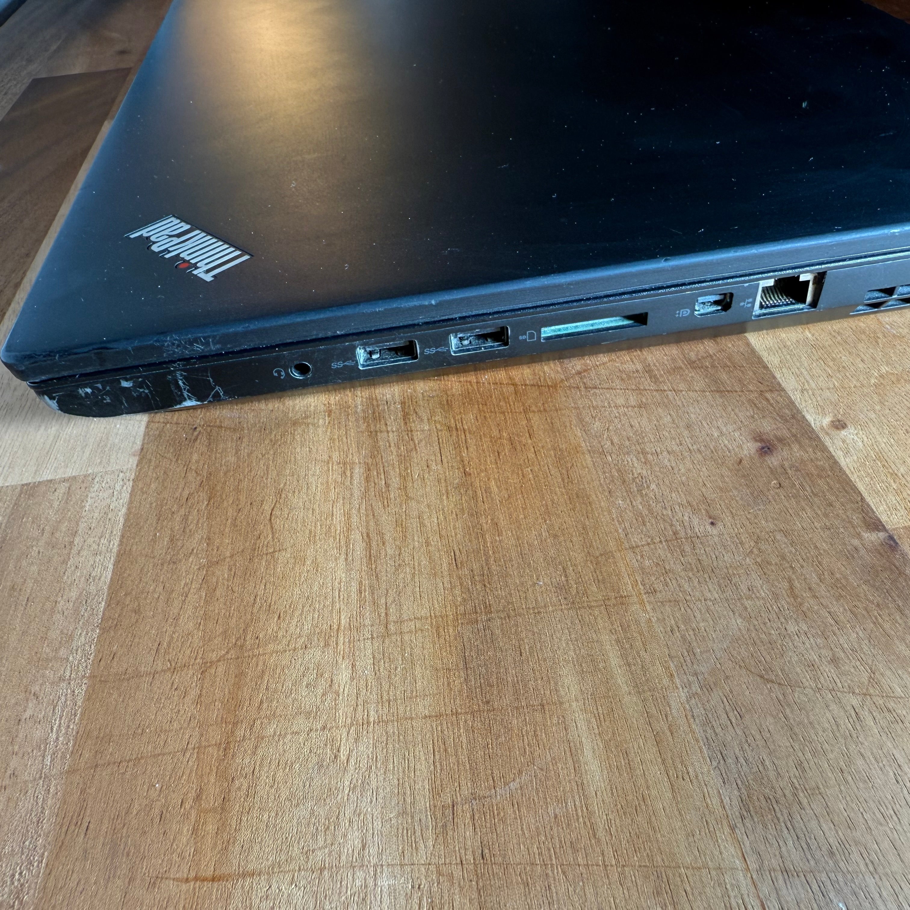 Lenovo ThinkPad P72 17.3" | Intel Core i7-8850H | 64 GB RAM | 2 TB SSD | Business laptop | Renoveret