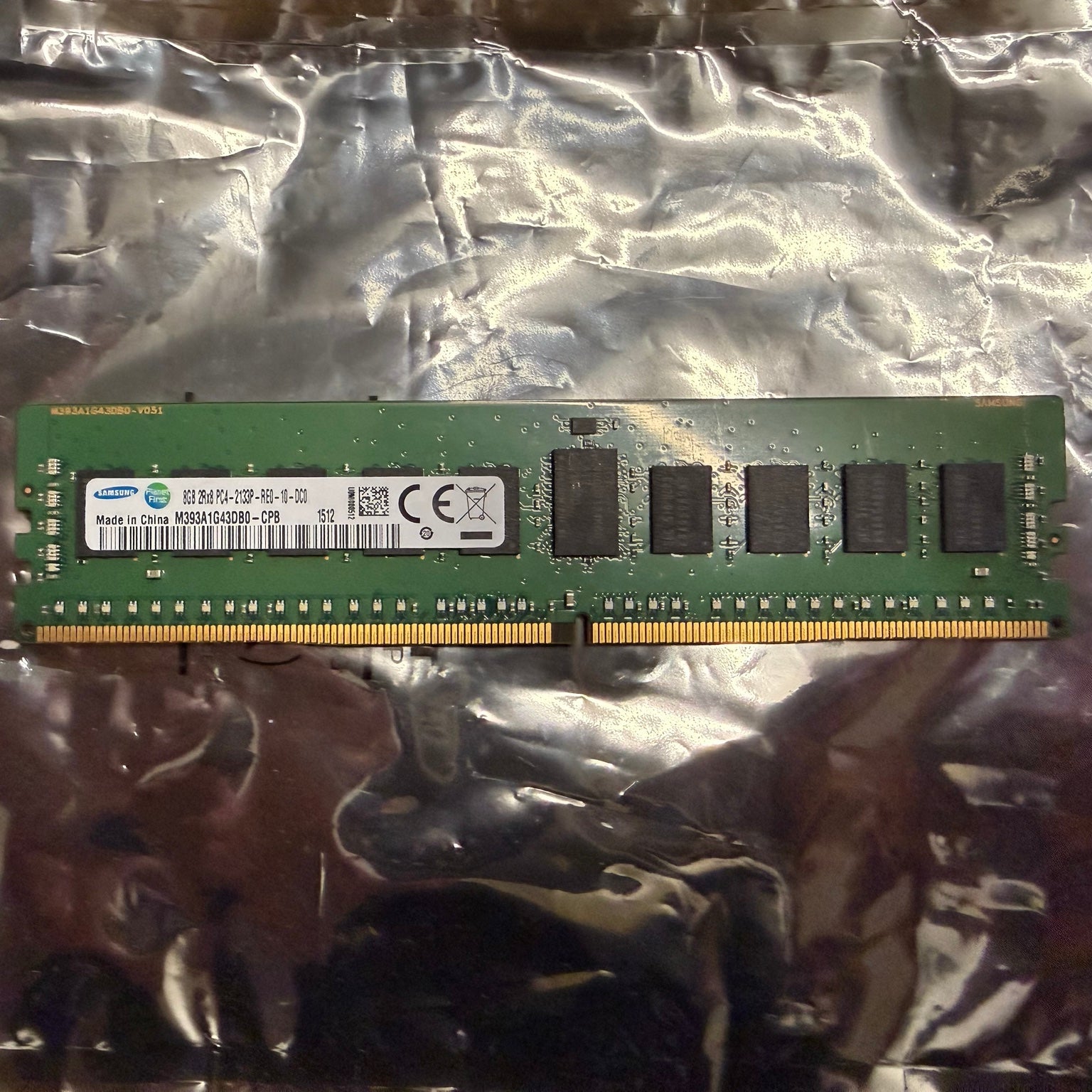 Samsung 8GB DDR4 ECC 2133MHz RDIMM | Server RAM