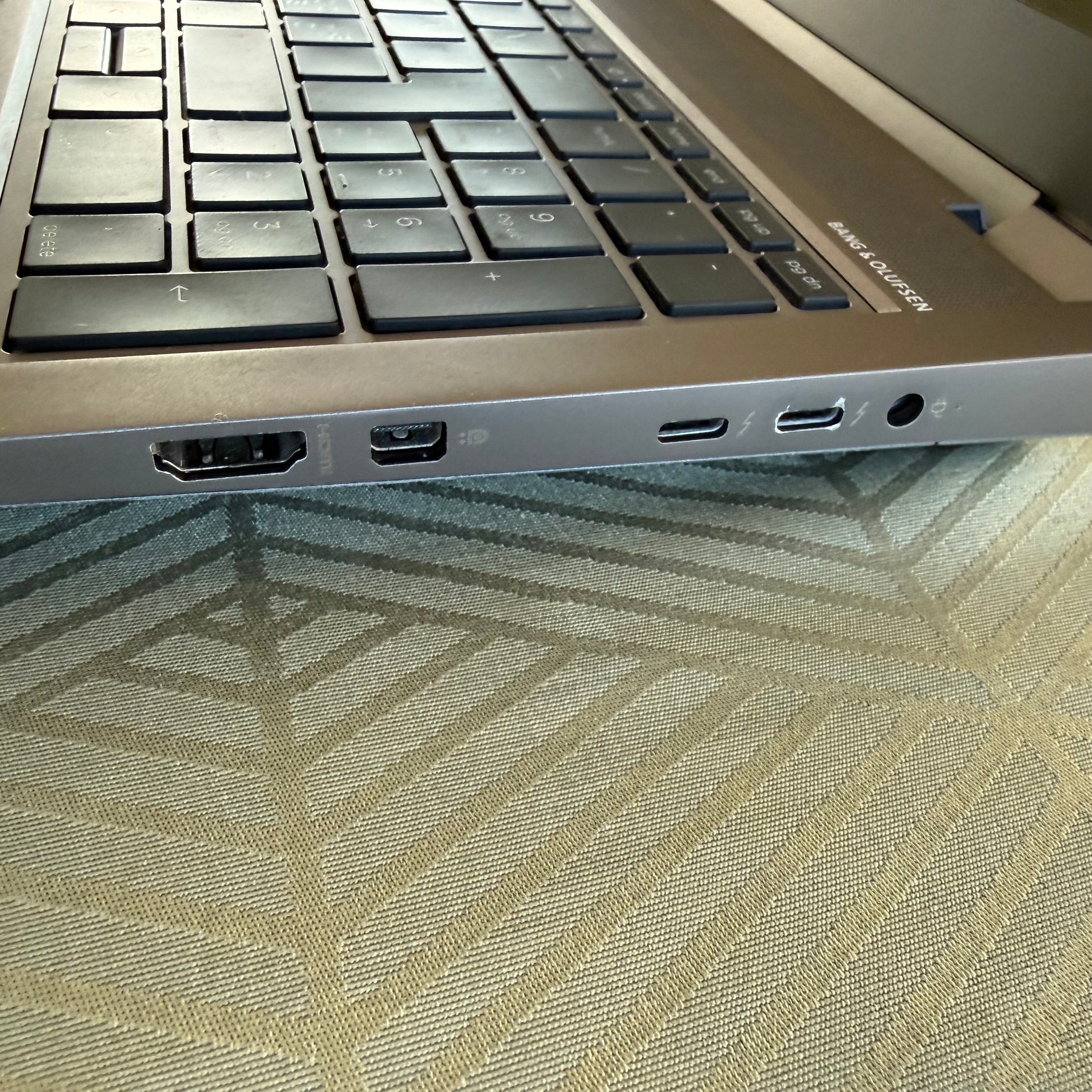 HP ZBook Fury G8 15.6" | i7-11850H | 32GB | 1TB SSD | RTX A3000 | Renoveret