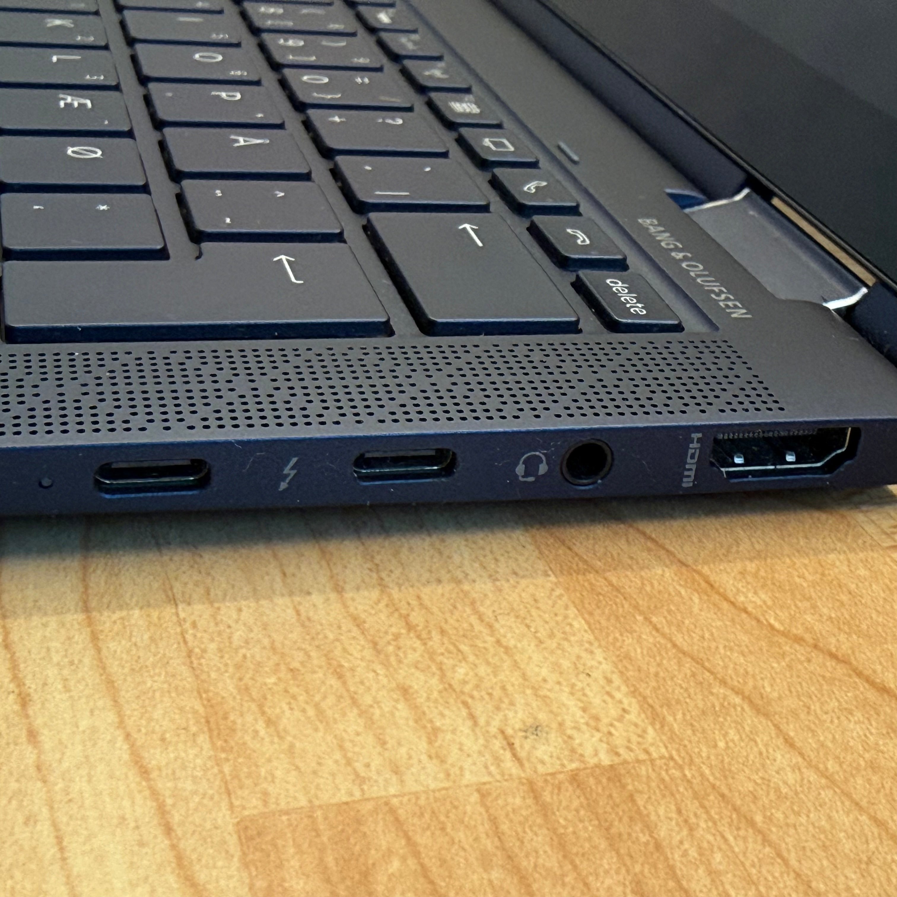 HP Elite Dragonfly 13,3 | i7-8565U | 16GB | 512GB SSD | Renoveret