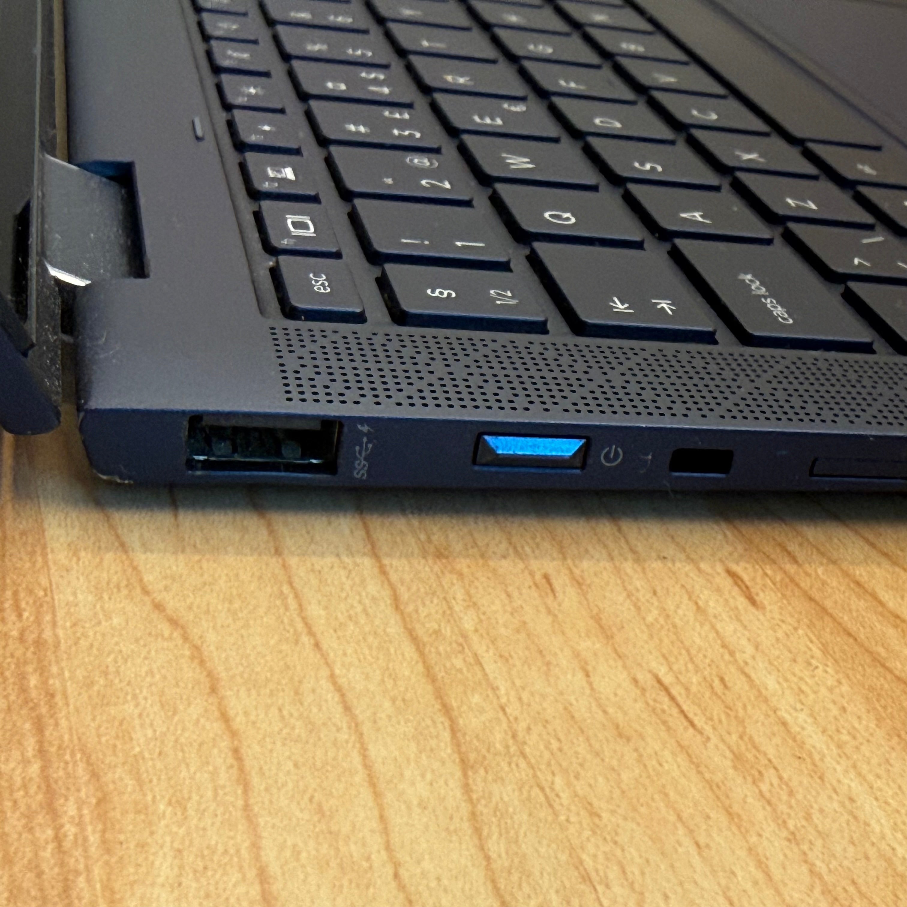 HP Elite Dragonfly 13,3 | i7-8565U | 16GB | 512GB SSD | Renoveret