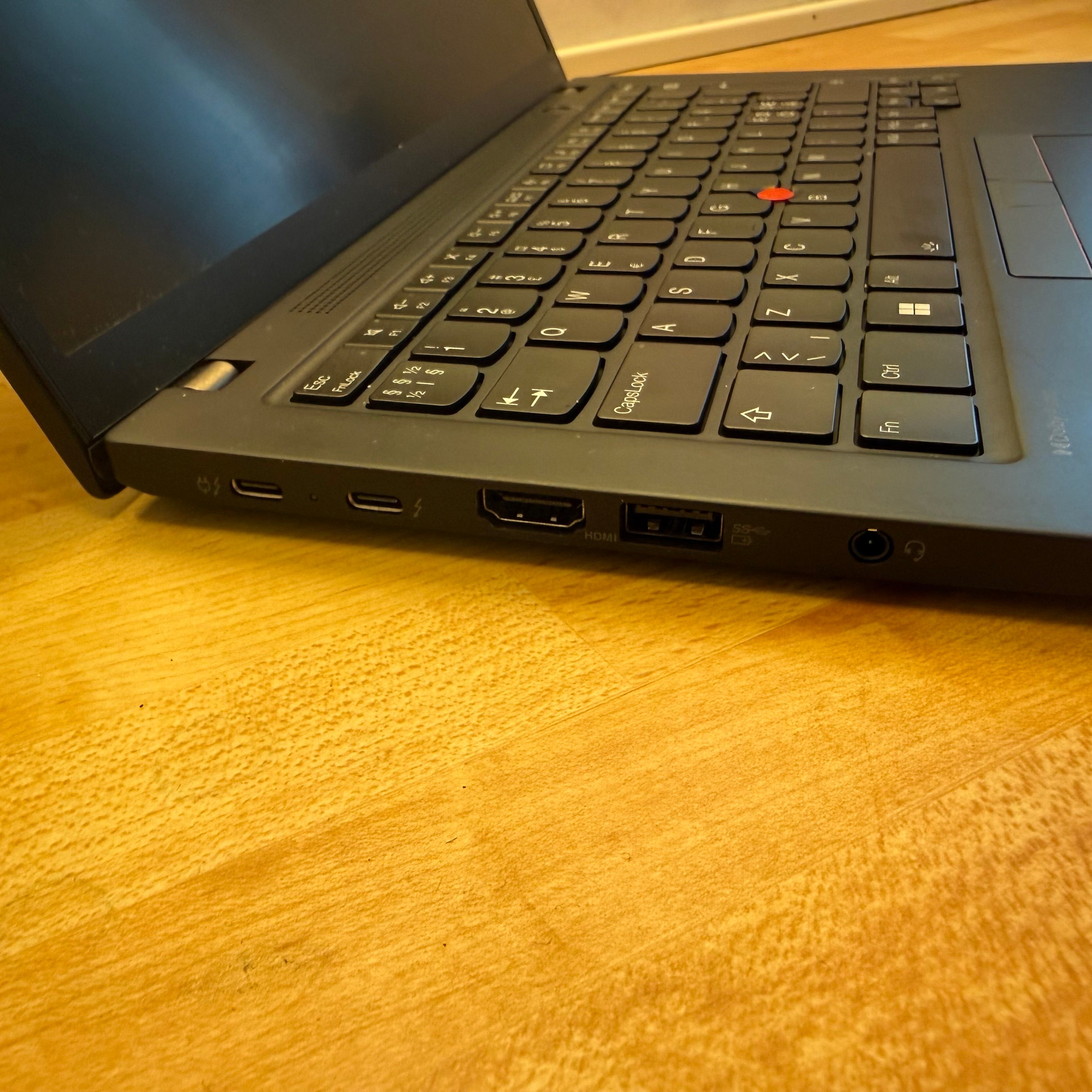 Lenovo ThinkPad T14s Gen 4 | i7-1355U | 32GB | 512GB SSD