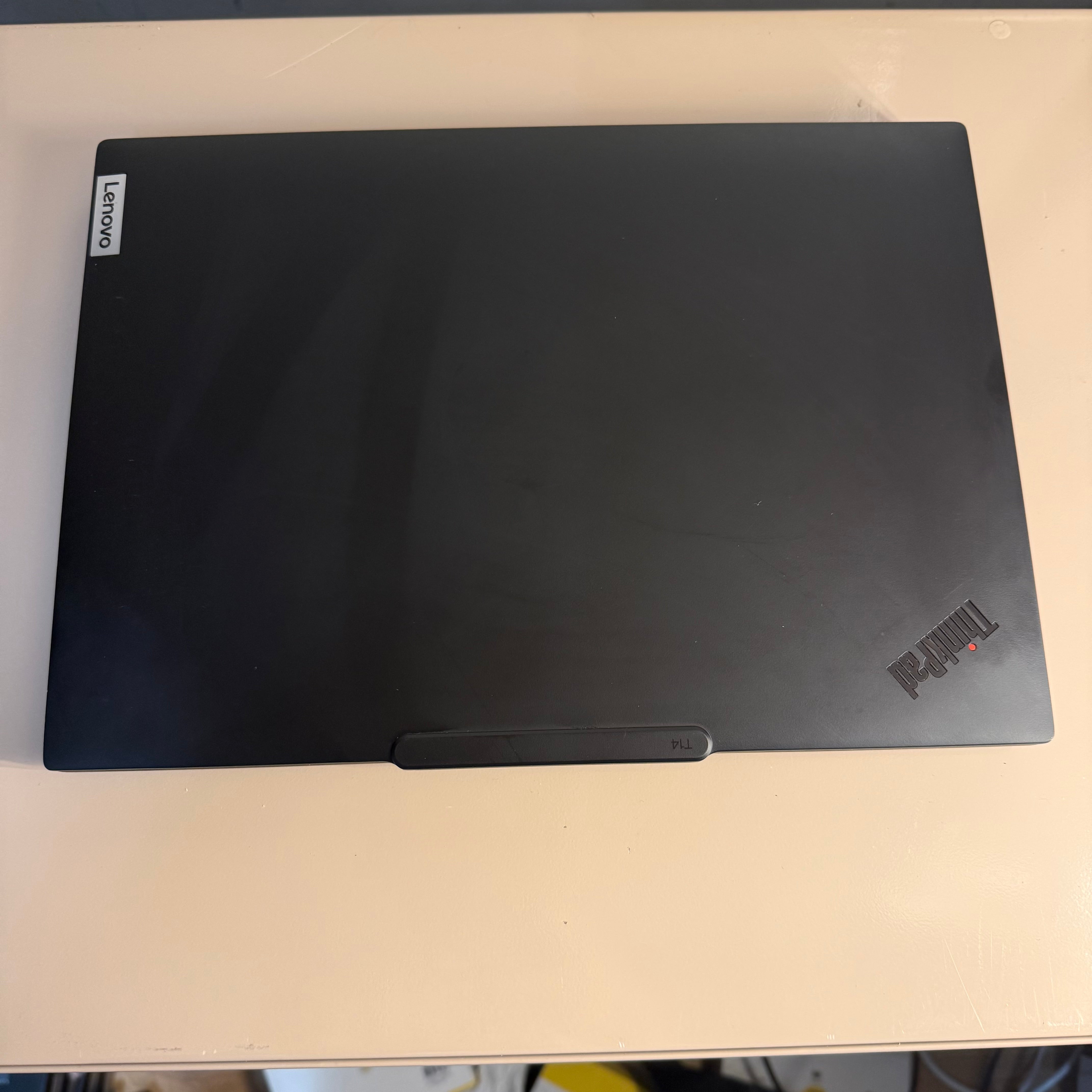 Lenovo ThinkPad T14 Gen 5 | Ultra 5 135U | 16GB | 512GB NVMe