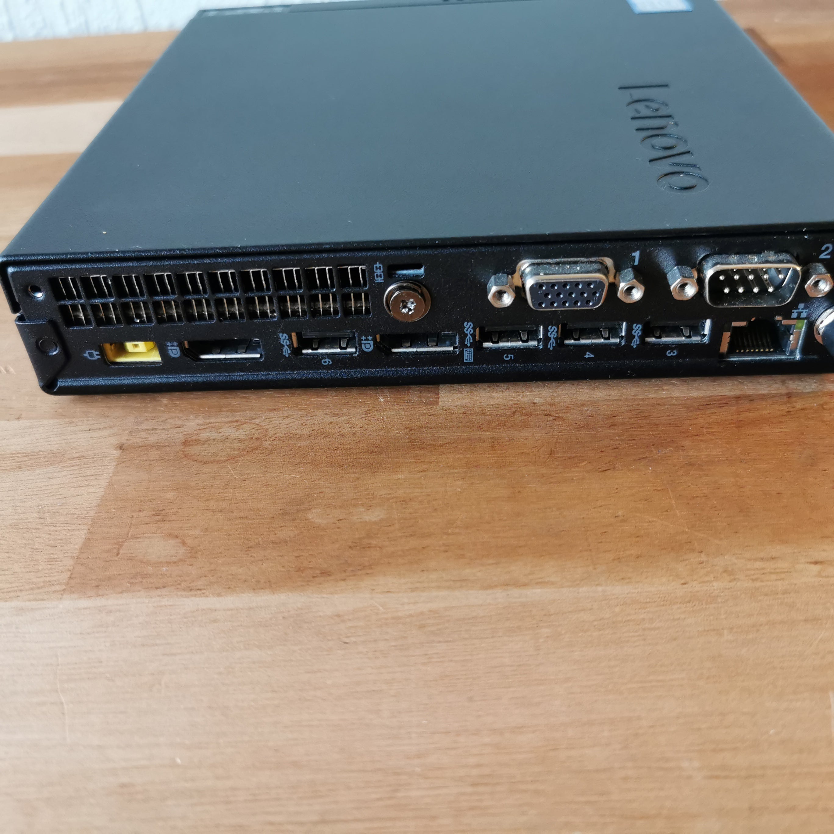 Lenovo ThinkCentre M710q | i5-7400T | 16GB | 256GB SSD