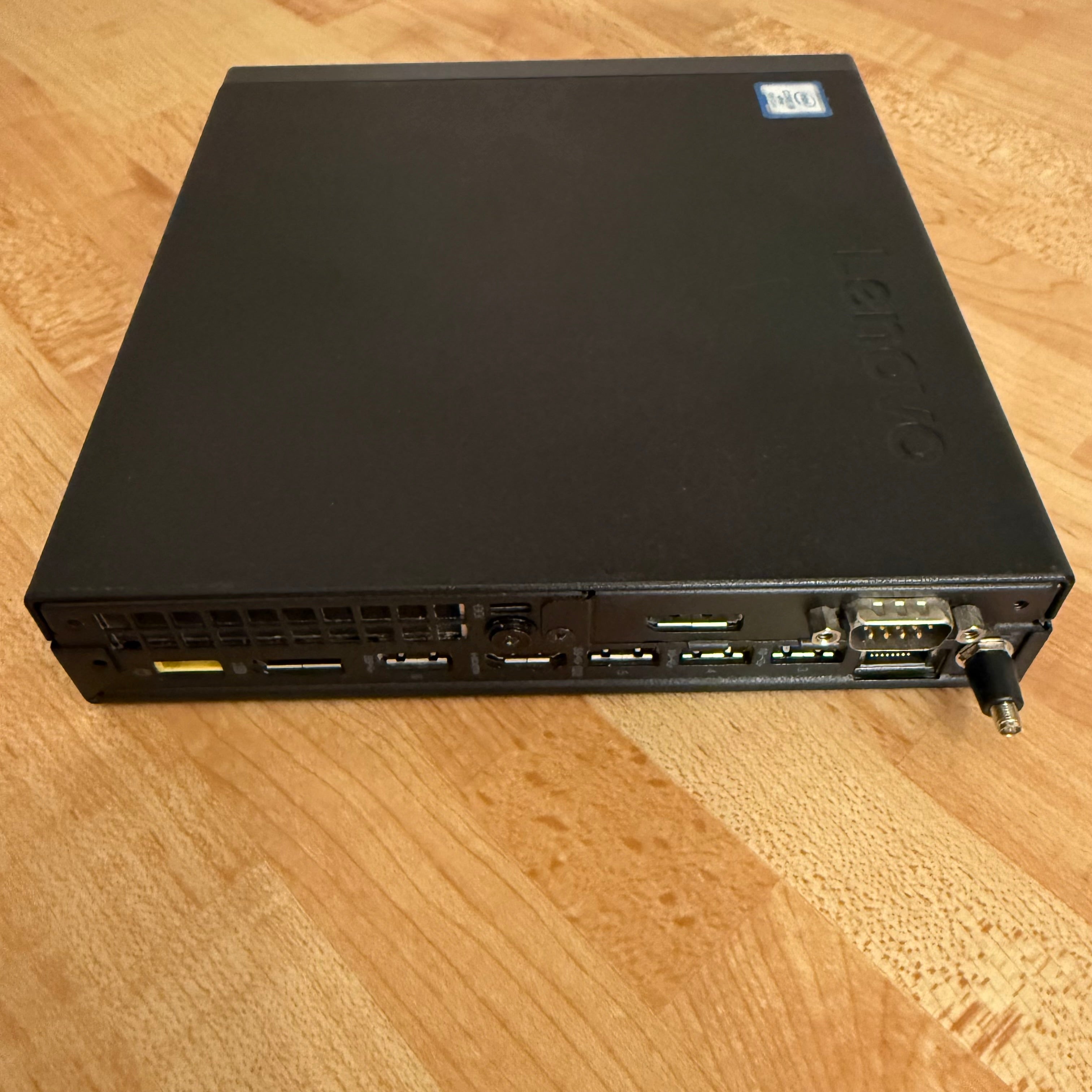 Lenovo ThinkCentre M920q | i9-9900T | 16GB | 512GB SSD | Tiny | Renoveret