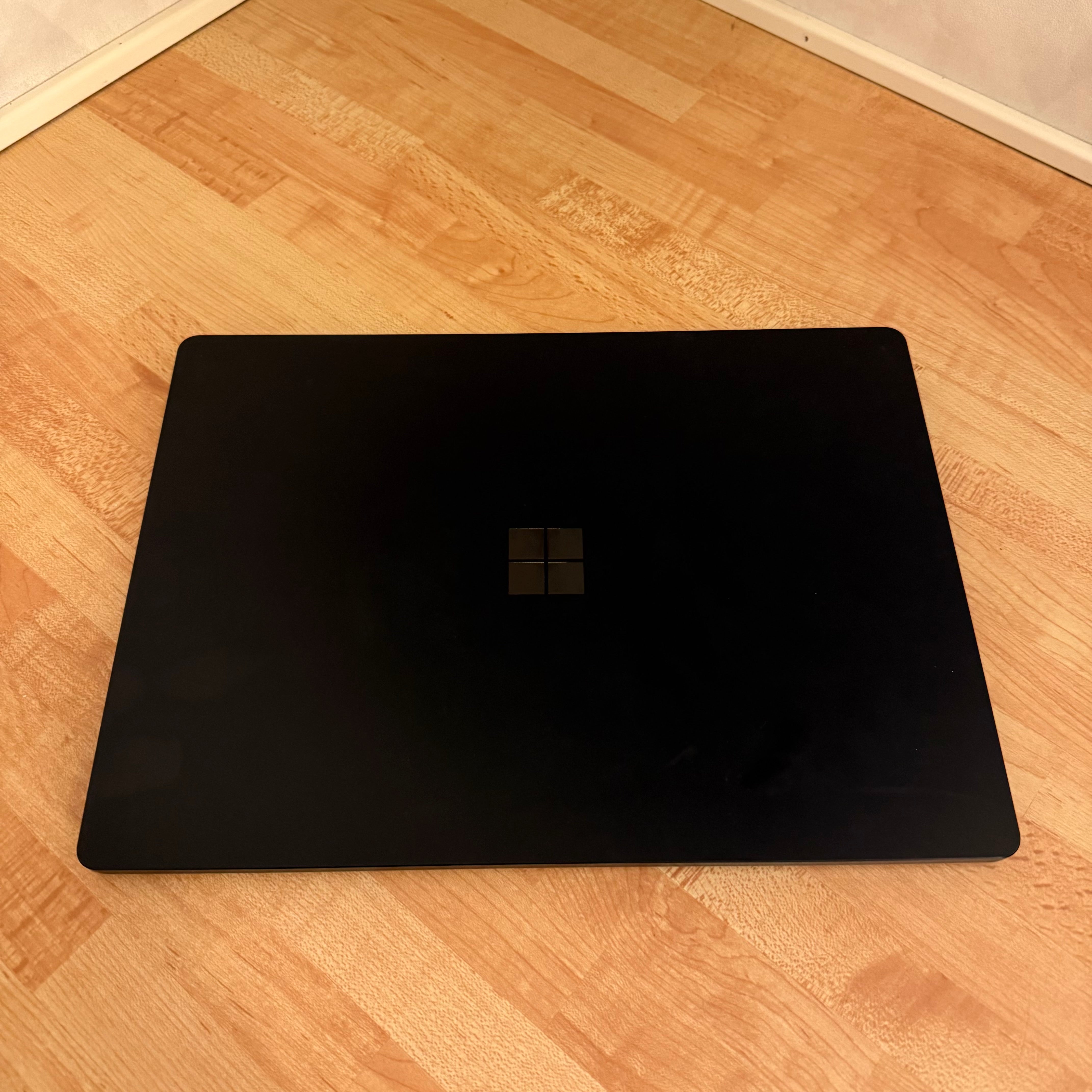 Microsoft Surface Laptop 5 | i7-1265U | 16GB | 512GB SSD | Renoveret