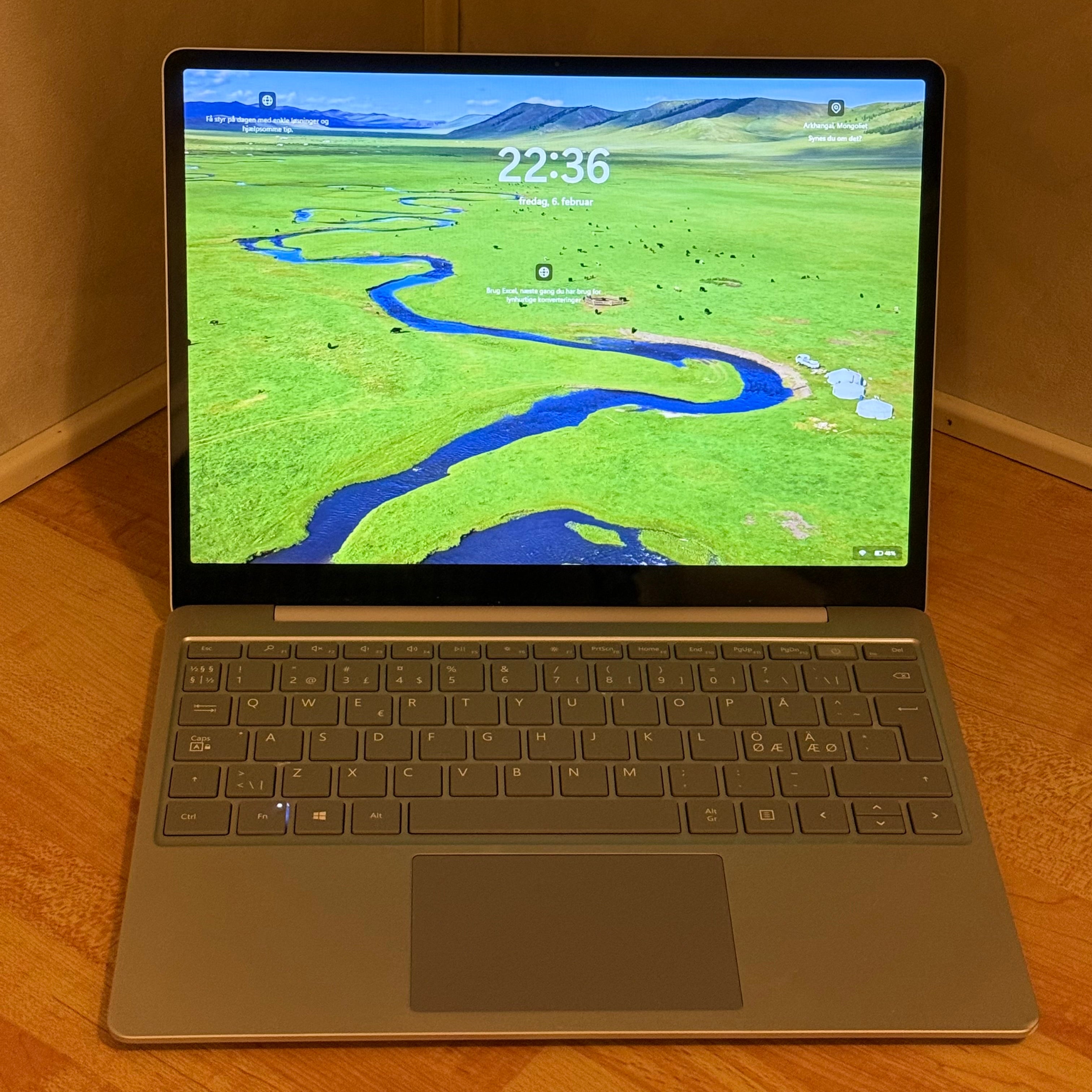 Microsoft Surface Laptop Go | i5-1035G1 | 8GB | 256GB SSD